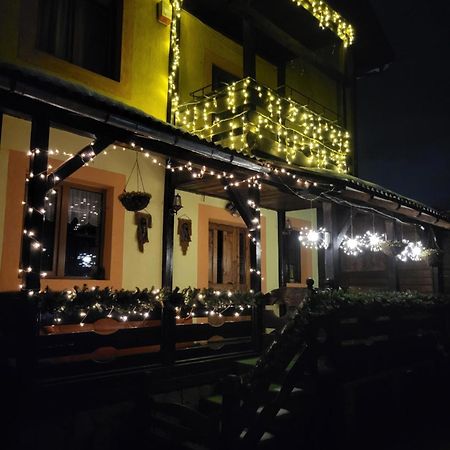 Vila Dariana วาตราดอร์เนย์ ภายนอก รูปภาพ